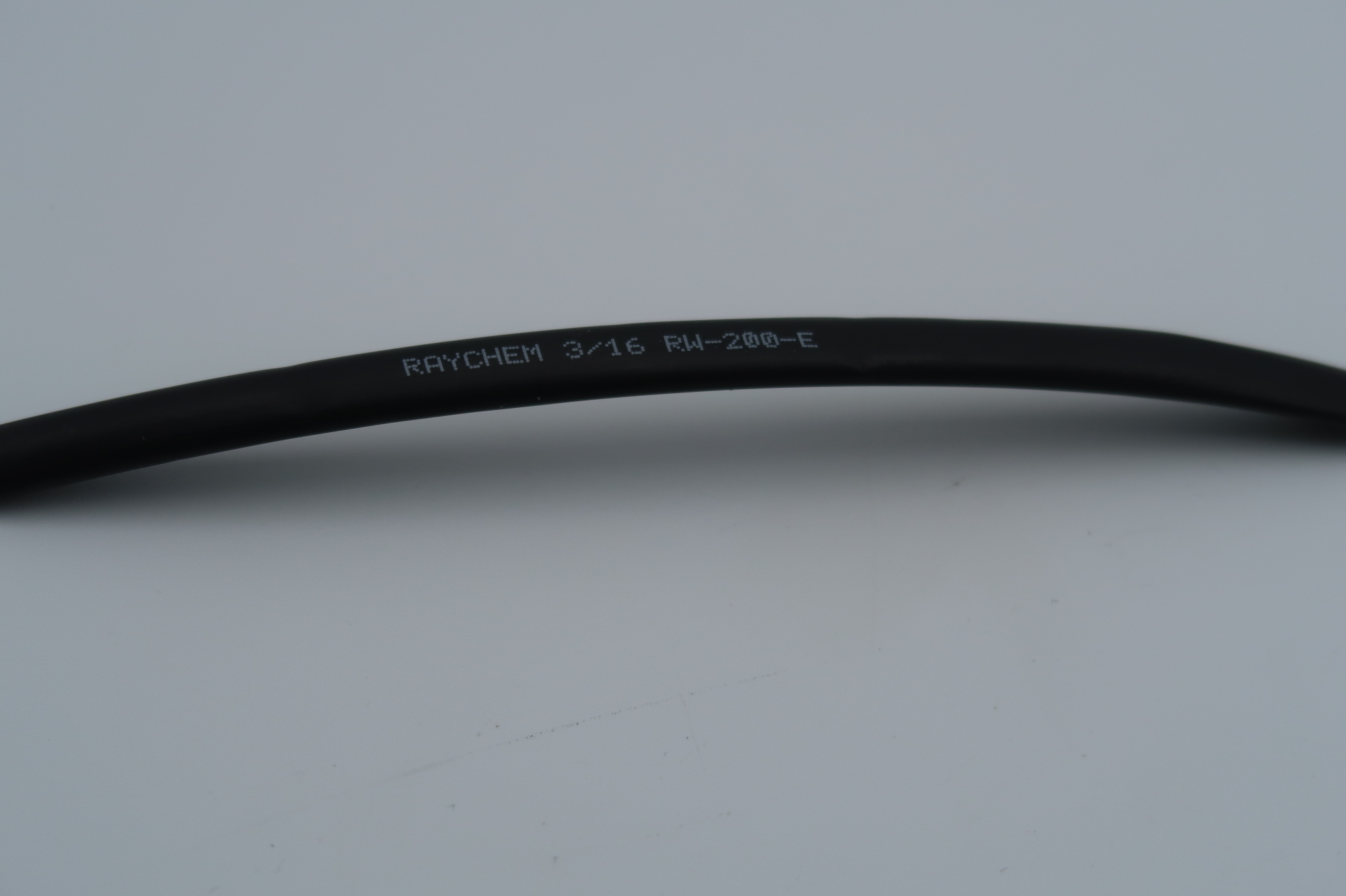 CLEARANCE - RW200 INTANK FUEL COMPATIBLE HEATSHRINK 1/8 x 1M