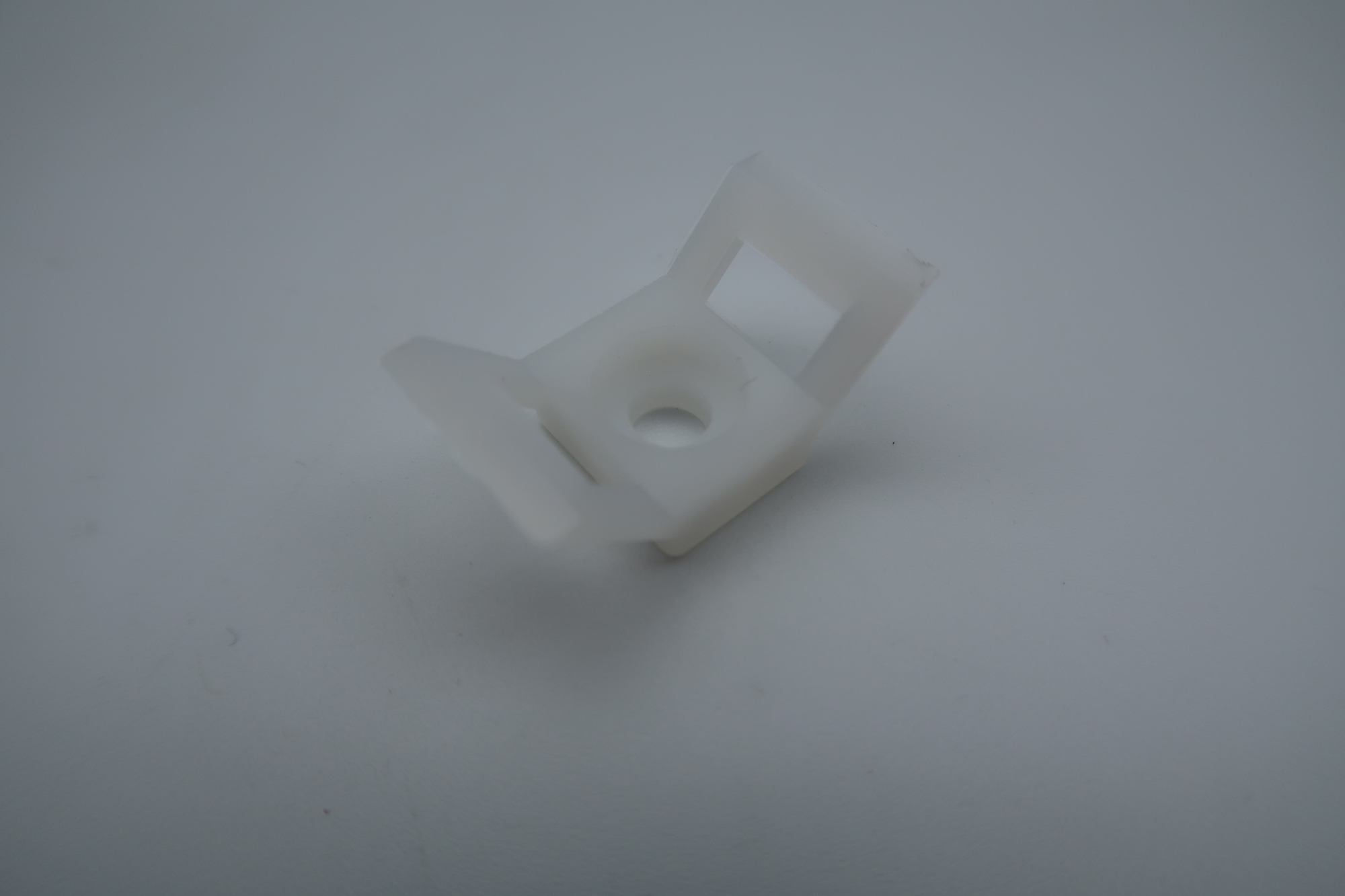 29mm x 15mm CABLE TIE MOUNT